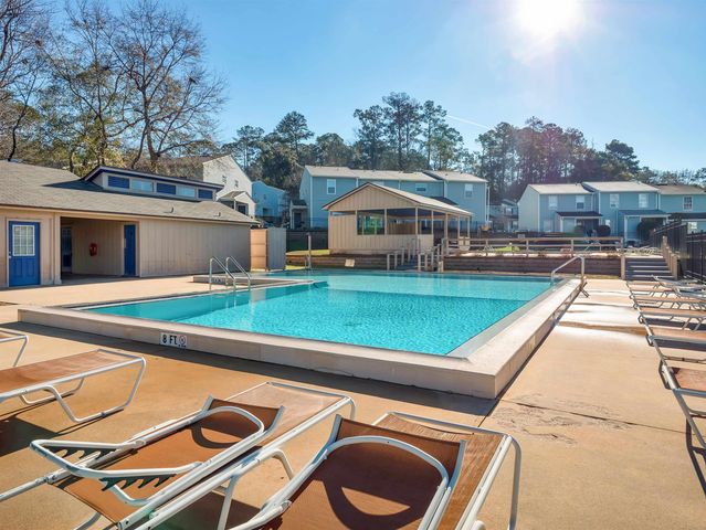 796 E Timberwood Circle, Tallahassee, FL 32304