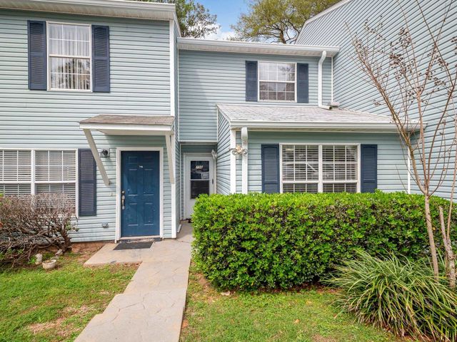 796 E Timberwood Circle, Tallahassee, FL 32304