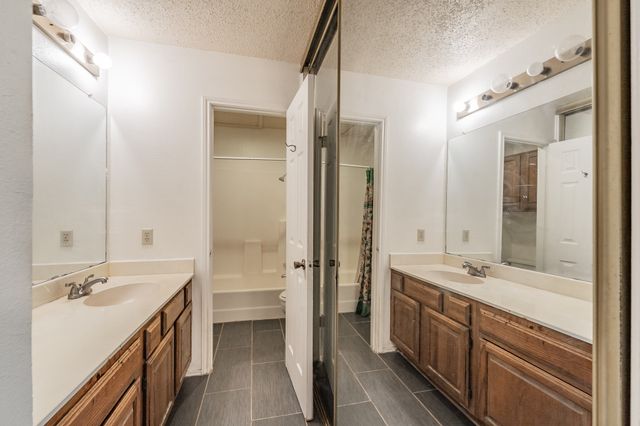 1606 Brentwood Drive, Irving, TX 75061