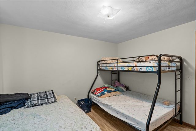 87 Pinehurst Avenue, Providence, RI 02908