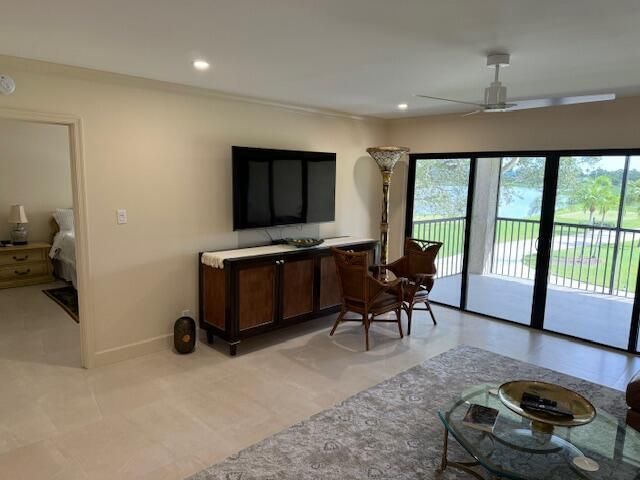 13403 Touchstone Place 203, Palm Beach Gardens, FL 33418