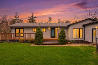 9095 Huron River Drive, Green Oak Twp, MI 48116