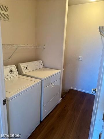 9901 Trailwood Drive 2004, Las Vegas, NV 89134