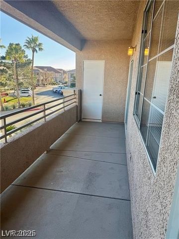 9901 Trailwood Drive 2004, Las Vegas, NV 89134