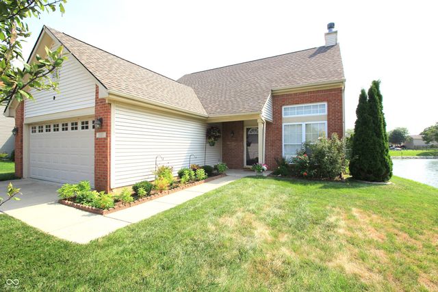 2399 Longleaf Drive, Greenwood, IN 46143