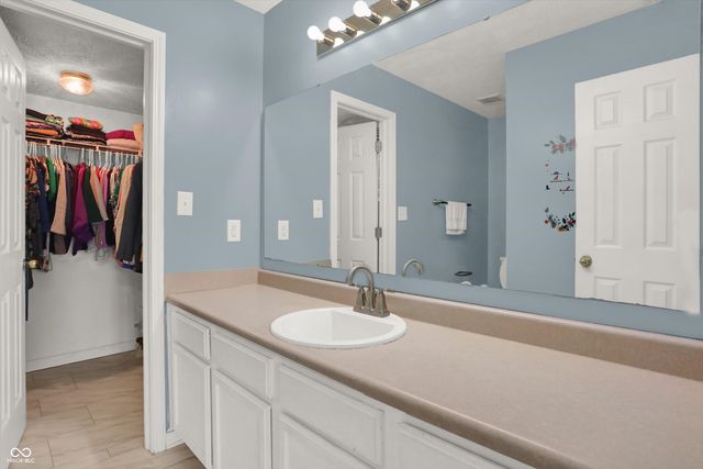 2399 Longleaf Drive, Greenwood, IN 46143