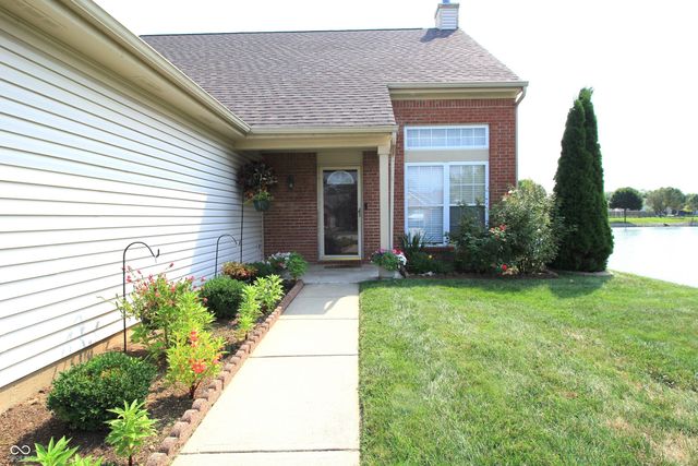 2399 Longleaf Drive, Greenwood, IN 46143