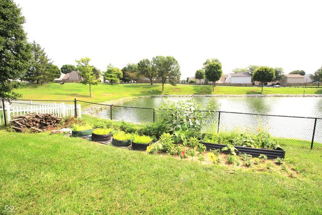 2399 Longleaf Drive, Greenwood, IN 46143