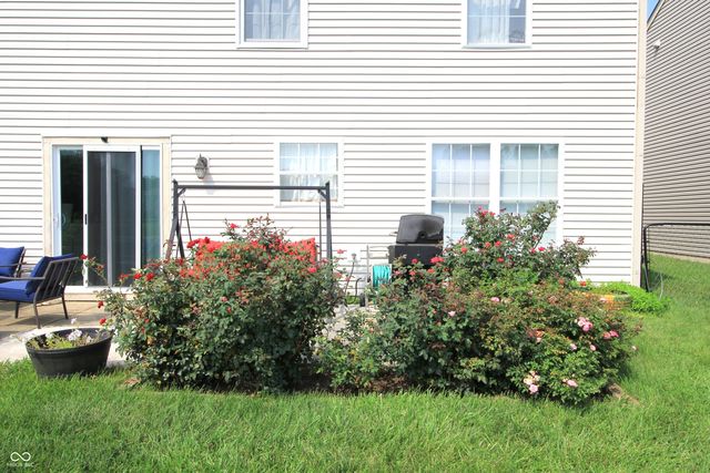 2399 Longleaf Drive, Greenwood, IN 46143