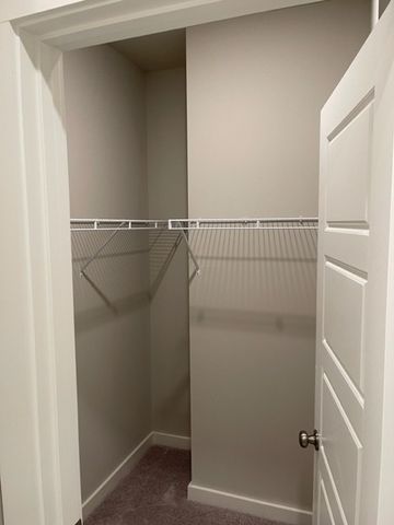 658 Birdie Dr, Spring Hill, TN 37174