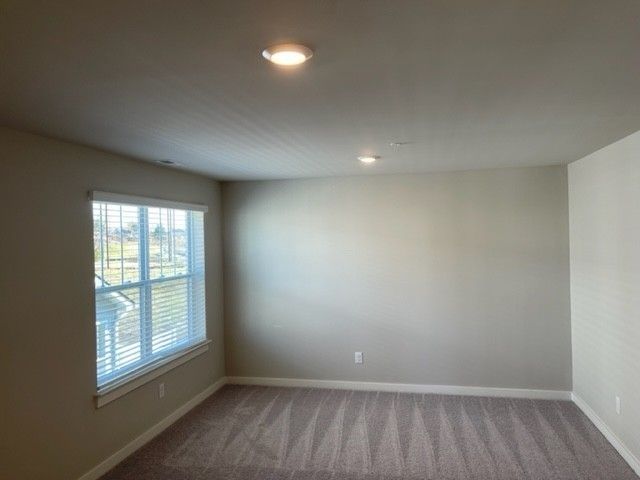 658 Birdie Dr, Spring Hill, TN 37174