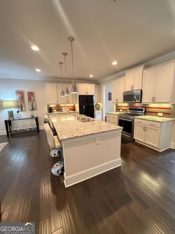 9015 Woodland Trail 8, Alpharetta, GA 30009