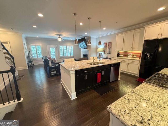 9015 Woodland Trail 8, Alpharetta, GA 30009