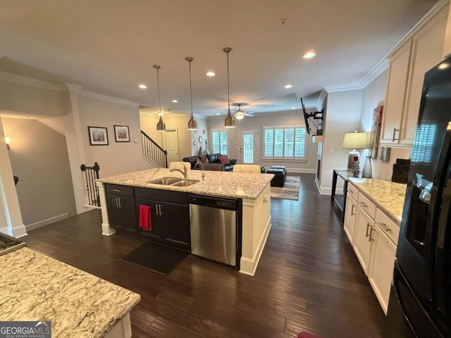 9015 Woodland Trail 8, Alpharetta, GA 30009