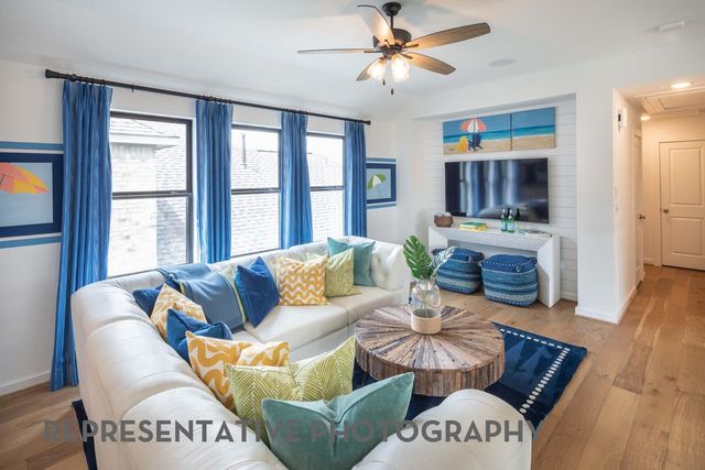 252 Menlo BND, Liberty Hill, TX 78642