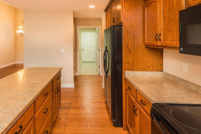 205 VENUS ST, Jefferson City, MO 65101