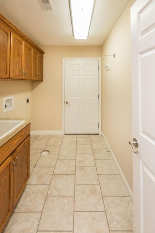 205 VENUS ST, Jefferson City, MO 65101