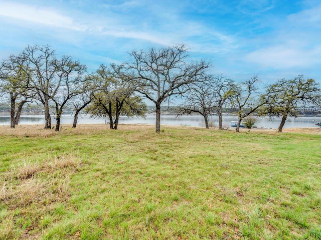 1202 Dusk CT, Lago Vista, TX 78645