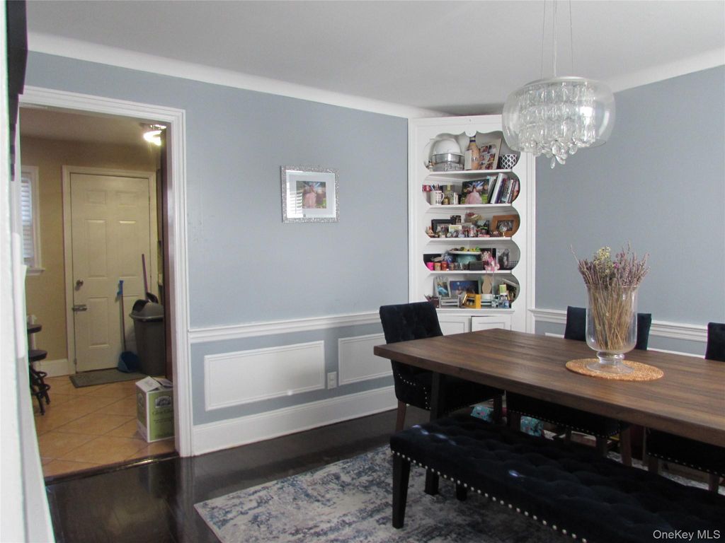 51 Phoenix Street, Hempstead, NY 11550