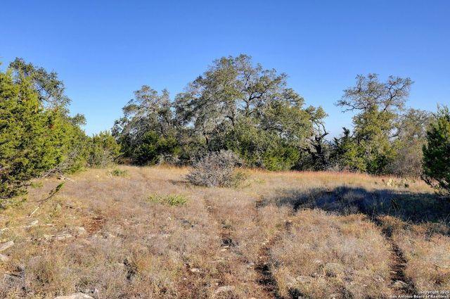 2136 Senora Ridge, Canyon Lake, TX 78133