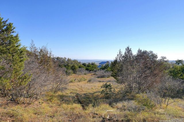 2136 Senora Ridge, Canyon Lake, TX 78133