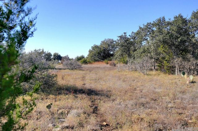 2136 Senora Ridge, Canyon Lake, TX 78133