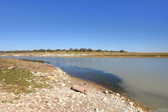 2136 Senora Ridge, Canyon Lake, TX 78133