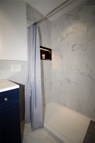 3067 Zephyr, Sheraden, PA 15204