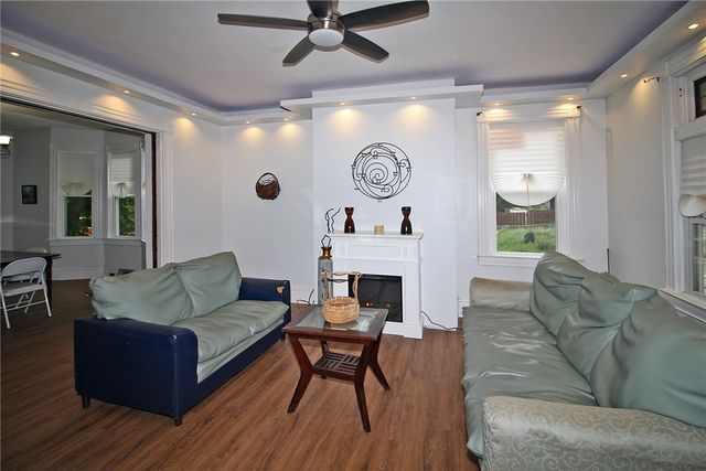 3067 Zephyr, Sheraden, PA 15204