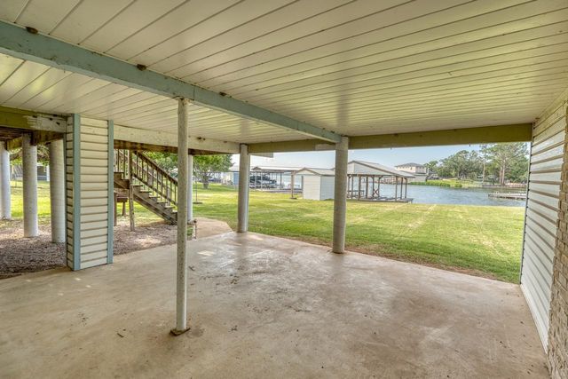 420 Hill DR, Granite Shoals, TX 78654