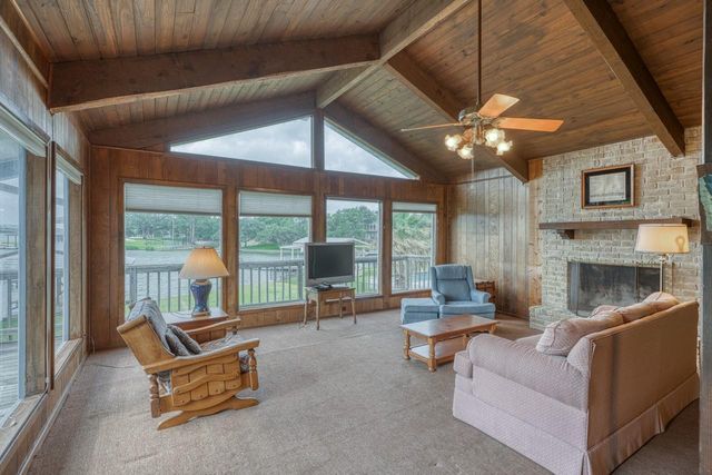 420 Hill DR, Granite Shoals, TX 78654