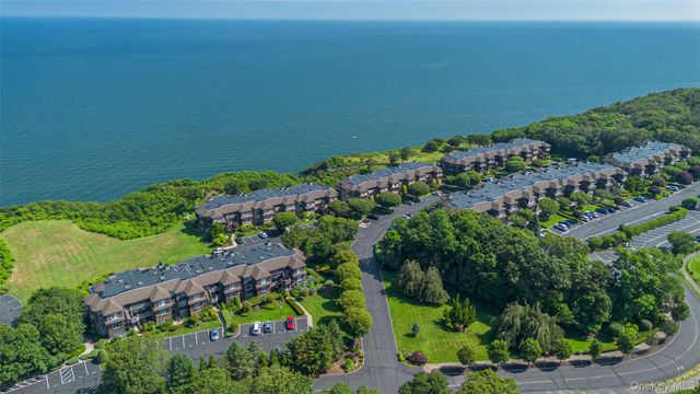 215 Fox Hill Drive, Baiting Hollow, NY 11933
