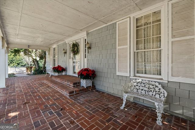 156 McLendon Circle, Carrollton, GA 30117