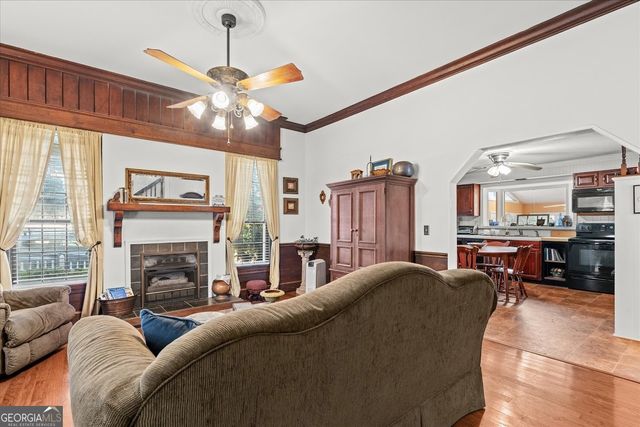 156 McLendon Circle, Carrollton, GA 30117