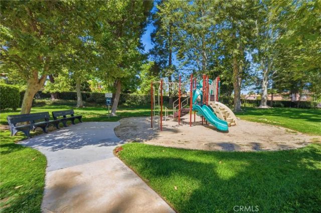 25238 Steinbeck Avenue E, Stevenson Ranch, CA 91381