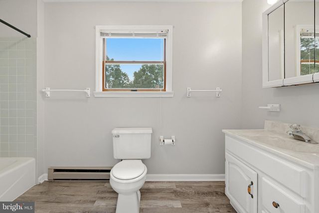 105 FENWAY DR, Charles Town, WV 25414