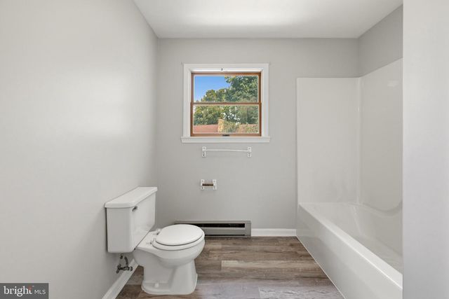 105 FENWAY DR, Charles Town, WV 25414
