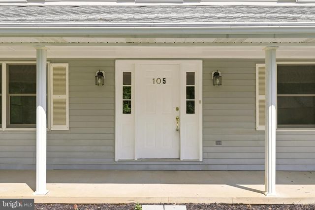 105 FENWAY DR, Charles Town, WV 25414