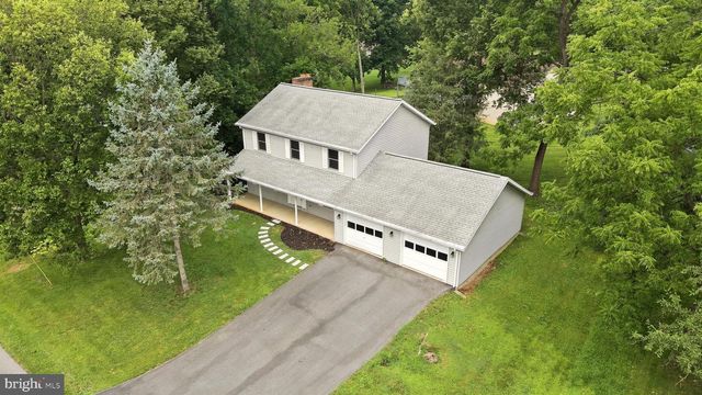 105 FENWAY DR, Charles Town, WV 25414