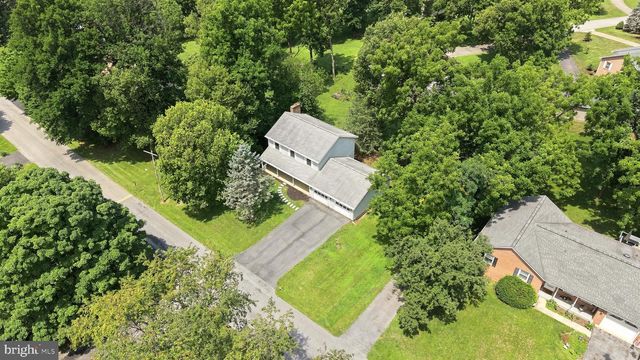 105 FENWAY DR, Charles Town, WV 25414