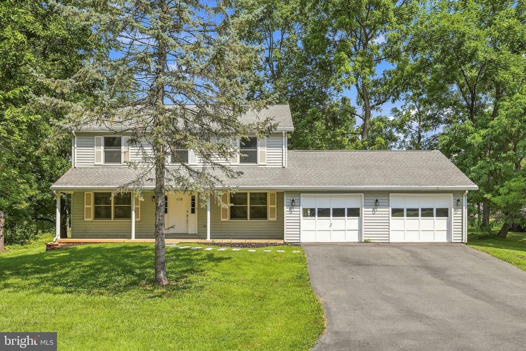 105 FENWAY DR, Charles Town, WV 25414