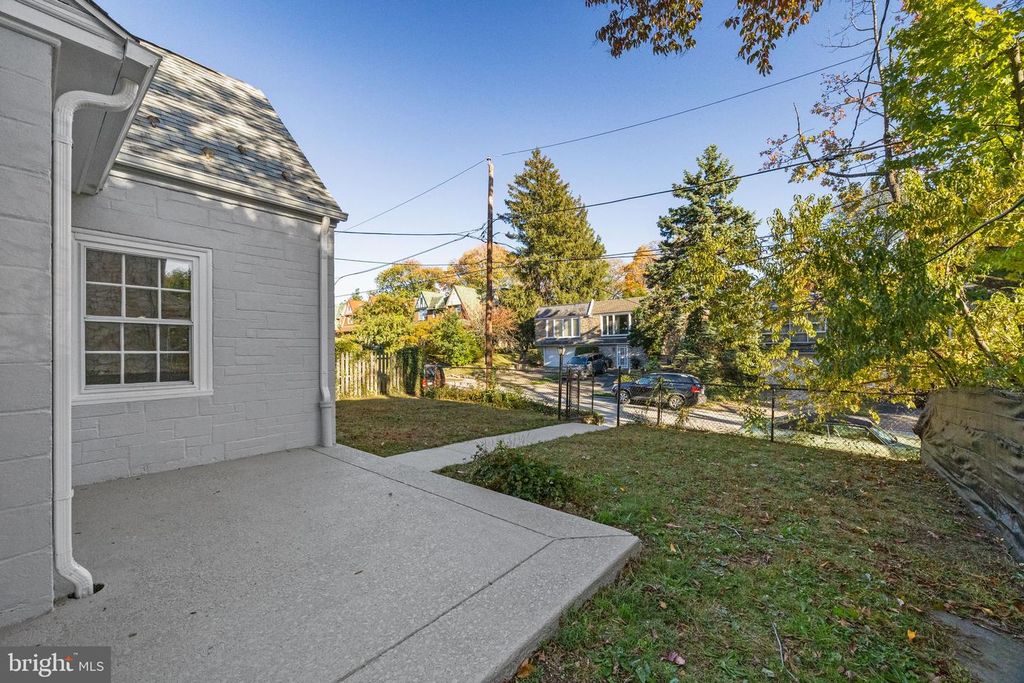 715 E DORSET ST, Philadelphia, PA 19119