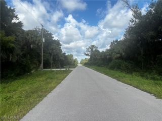 32nd AVE SE, Naples, FL 34117