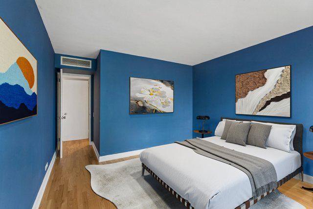260 E CHESTNUT Street 2505, Chicago, IL 60611
