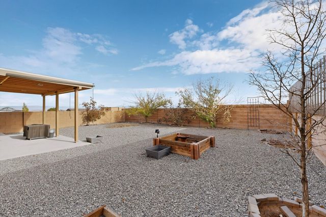 10716 Beaker Road SW, Albuquerque, NM 87121