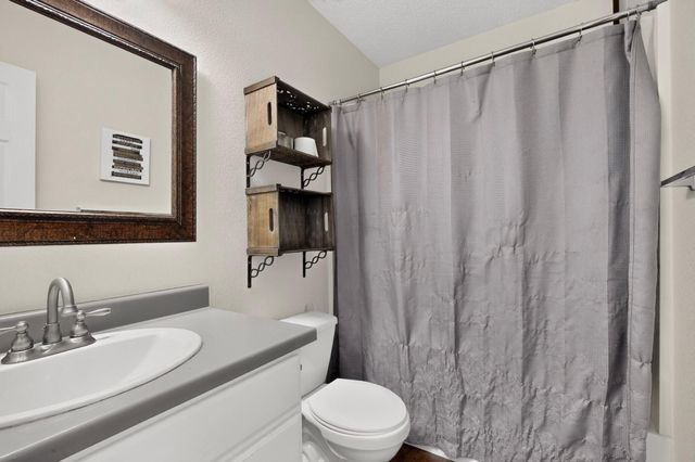 10716 Beaker Road SW, Albuquerque, NM 87121