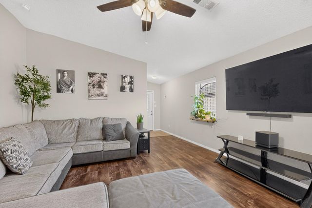 10716 Beaker Road SW, Albuquerque, NM 87121