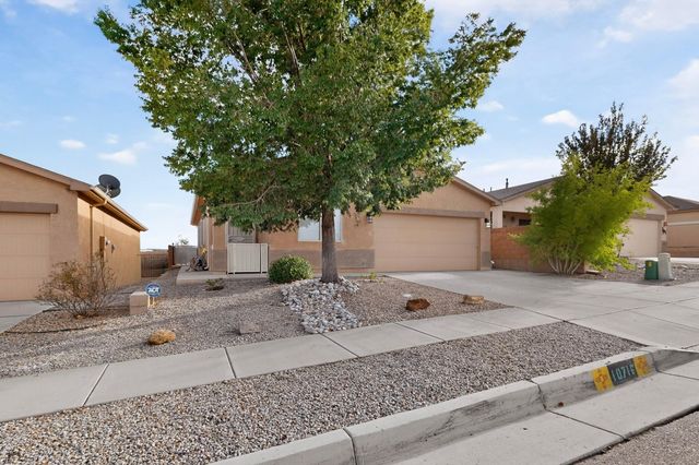 10716 Beaker Road SW, Albuquerque, NM 87121