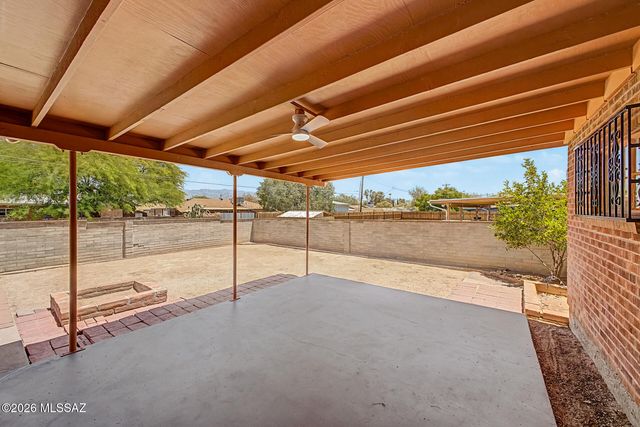 6619 E Scarlett Street, Tucson, AZ 85710