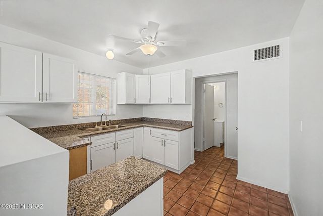 6619 E Scarlett Street, Tucson, AZ 85710